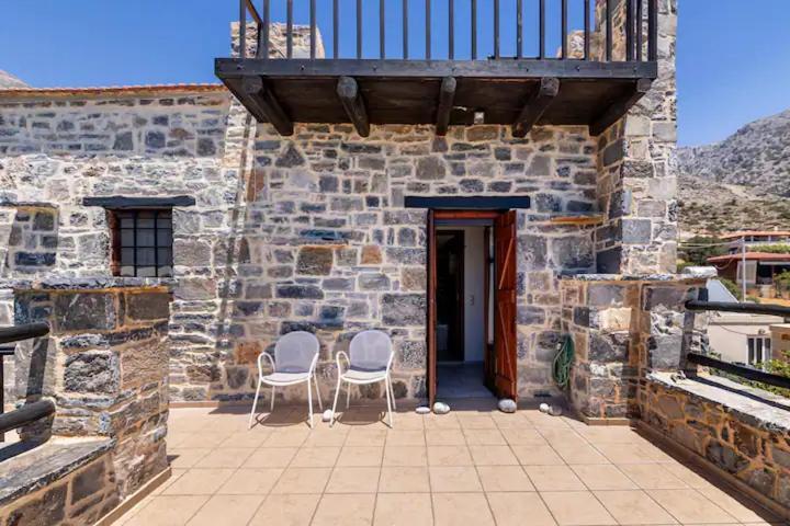 Traditional Stone House By The Sea... Kapetaniana Экстерьер фото
